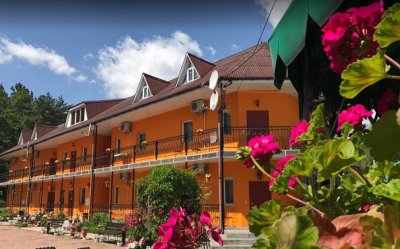 База Галицкий двор