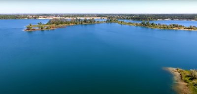 Рибалка на Блакитному озері