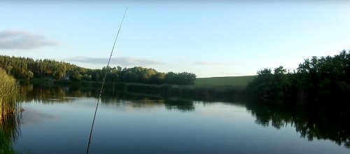 Озеро поселка Липовец в Киевской области