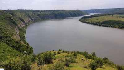 Риболовля на річці Дністер біля с. Діброва 