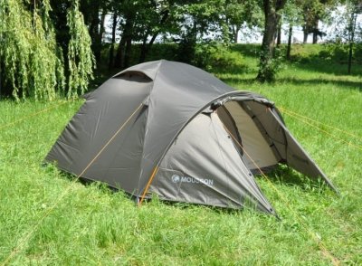 Рибалка на водоймі в Пужниках