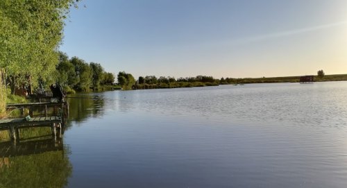 Рыбацкая база 