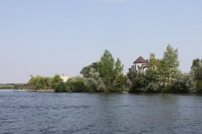 Рыбалка на базе отдыха: «Трехэтажка на Набережной»