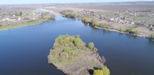 Озеро Карп Прайд в селе Большой Чернятын