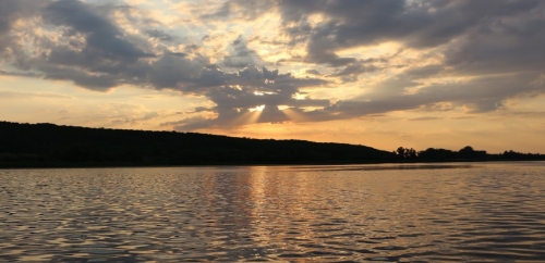 Риболовля та відпочинок: Садиба «Агап та Хая»