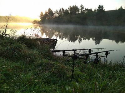 Рибалка на Спадщанському ставці у смт Вороніж 