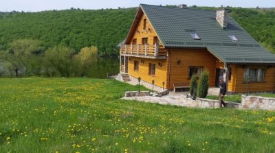 Еко-садиба «Horyhlyady»