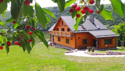 Еко-садиба «Horyhlyady»