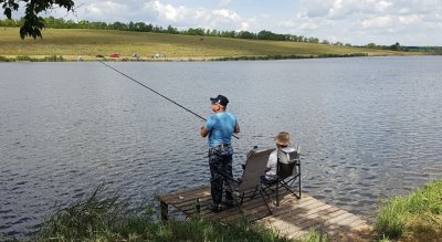 Рибалка на Якимівських ставках