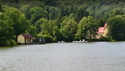 Рыбалка на базе отдыха «Тартак Резорт»