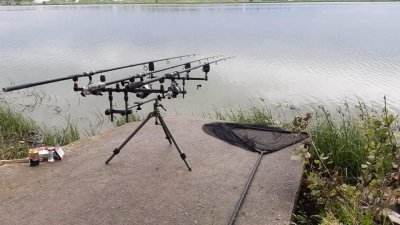 Риболовля на озері Форнош