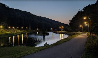 Рибалка на Рибній Фермі у «Воєводиному»