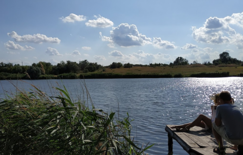 Рибалка у селі Червоний Яр Запорізький р-н. Запорізька обл.