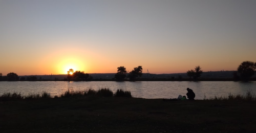 Рибалка у селі Григорівка Запорізький р-н. Запорізька обл.