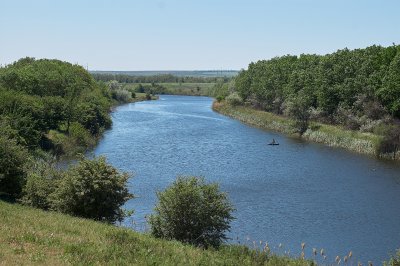 Рибалка у селі Марфополь на річці Гайчур 