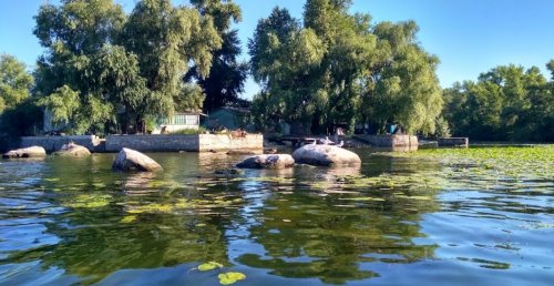 Рибалка у селі Нижня Хортиця Запорізький р-н. Запорізька обл.