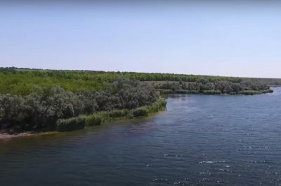 Рибалка в селі Семенівка