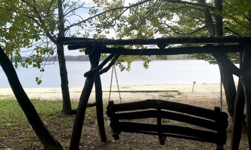 Рибалка на озері в с. Великі Береги