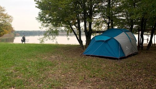 Рибалка на озері в с. Великі Береги