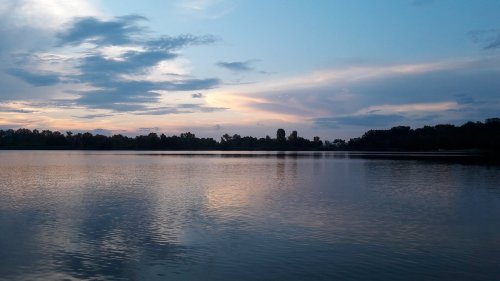 Рибалка на озері в с. Великі Береги