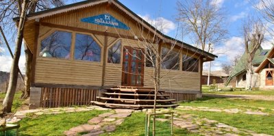 Рибалка та кемпінг на Дністрі «Білий Бізон»