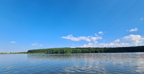 Озеро «Доброгостівське водосховище» у Львівській області