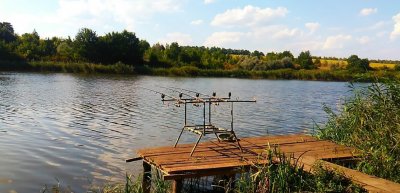 Рыбалка на водоеме в селе Лемещино 