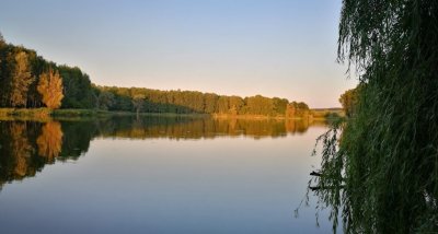 Рыбалка на водоеме в селе Дорофеевка