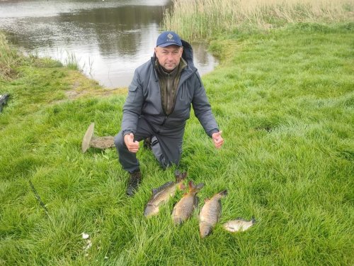 Риболовля та відпочинок на озері: Шибеники у Київській області