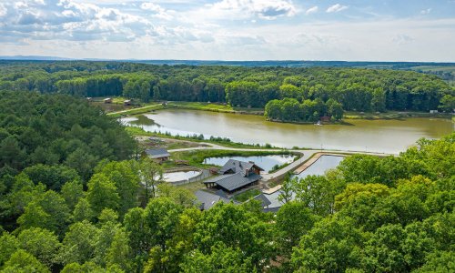 Відпочинковий комплекс «Козацька слобода-Раковець»