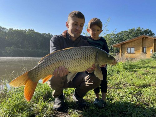 Відпочинковий комплекс «Козацька слобода-Раковець»