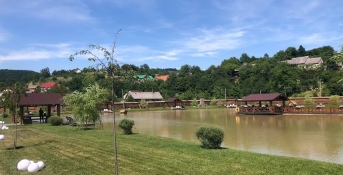 «КАРАСЬ» Риболовля та ресторація у Закарпатській області