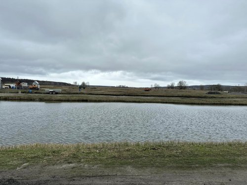 Риболовля та відпочинок на озері «Хвиля»