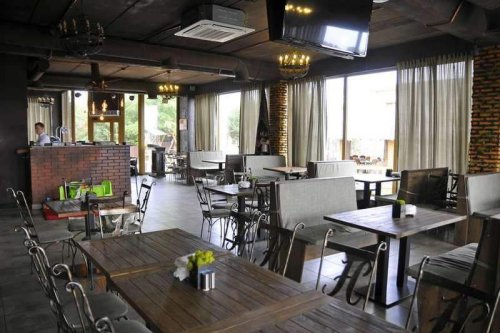 Риболовля та відпочинок на турбазі «Nester-House» 