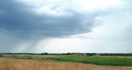 Рибалка у селі Ударник