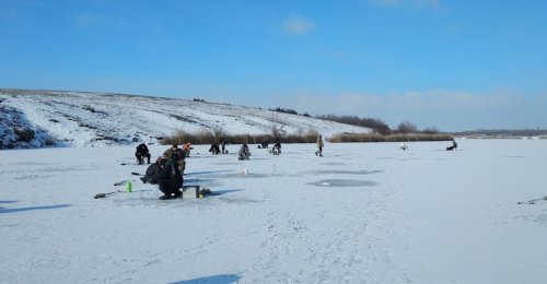 Риболовля біля села Дахно у Запорізькій області