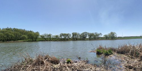 Рибалка біля села Токарі Сумської області