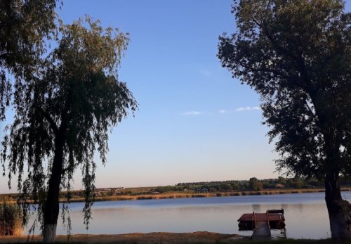 Рибалка у с. Новогришине