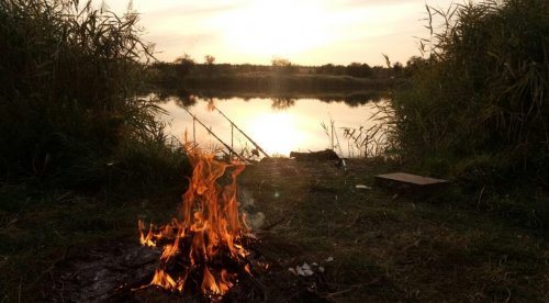 Рибалка на ставку в с. Чистопіль Дніпропетровської області