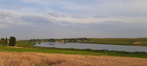 Рибалка біля села Горзвин Волинської області