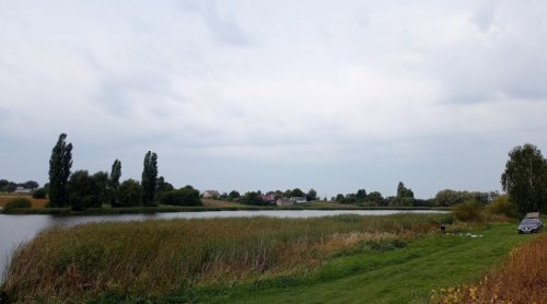 Рибалка біля села Хорев Волинської області