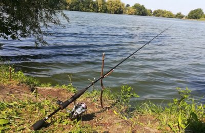 Рибалка біля села Махнівка (Комсомольське) Вінницька область