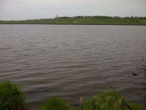 Рибалка біля села Шельвів Волинської області