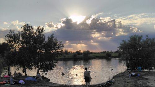 Риболовля в селі Кіровське 