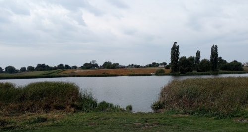 Рибалка у селі Підберез'я Волинської області