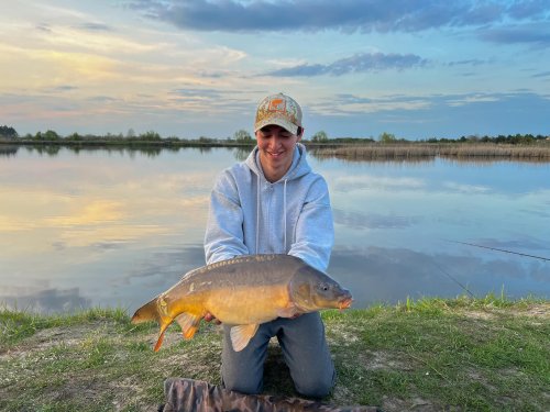 Рибалка в селі Пристань 