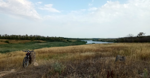 Риболовля на ставку в селі Софіївка Запорізької області