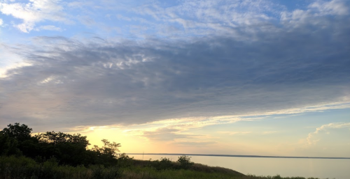 Рибалка на ставку в селі Скельки Запорізької області