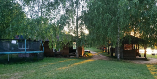 Риболовля біля села Буків: зона відпочинку «Сирники»