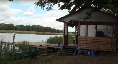 Риболовля біля села Нікольське в Запорізькій області